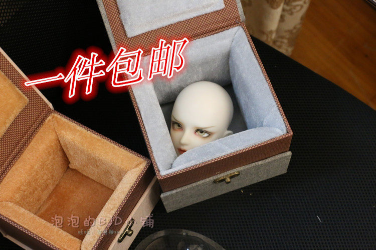 (Free mask) BJD SD baby 3 points 4 points 6 points to send makeup box modified maintenance sponge shockproof brocade
