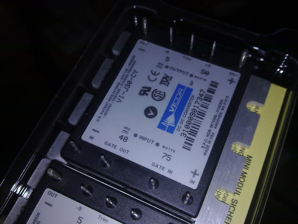 VI-J30-CY 48V-5V50W Contact before shooting