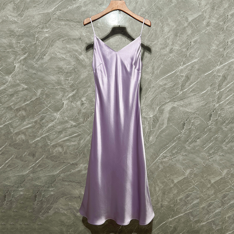 New Bias-Cut V-Neck Acetate Slip Dress, Solid Color, Adjustable Straps, High-End Imported Triacetate Satin Dress
