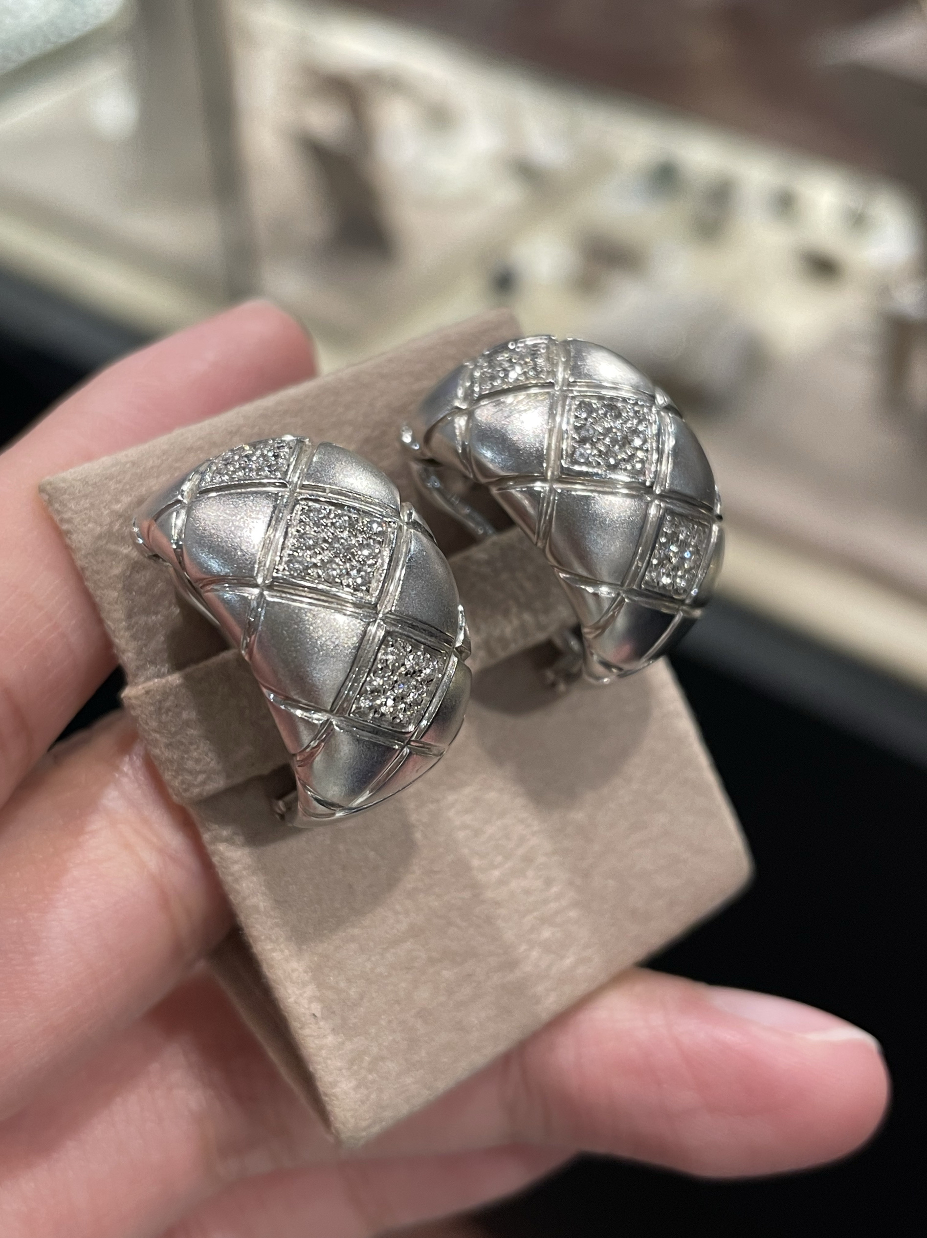 Leo pizz*意大利珠宝展最后一天，错过再等一年！代购不退换，你敢买吗？