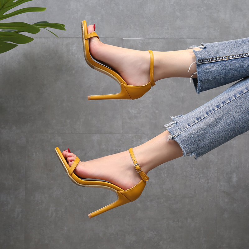 2022 New European and American Style Buckle Sandals for Women, Fairy Style Thin Heels, Versatile Yellow Sheepskin Small Size High Heels for Summer