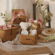 High-end wedding finished products Back to gift boxes Mens bridesmaids accompanied by bridesmaids wedding accessories Wedding Supplies Upscale Practical High Level