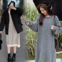 Pregnant women sweaters 2022 autumn and winter clothing Ocean Qi Minus Knit Dress Nets Red Fashion 100 Hitch Super Fairy Lean Tide Moms