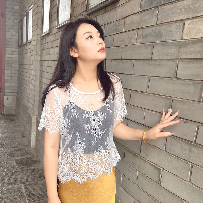 Short-Sleeved Lace Blouse, Summer Thin Cover-Up, Mesh Hollow-Out Base Layer, Hollow Lace Top for Women, Light Luxury and High-End Feel