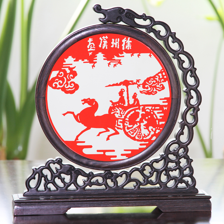 Chinese painting paper-cut round single dragon head chicken wing wood paper-cut decoration Foreign affairs gift Xuzhou paper-cut craft gift decoration