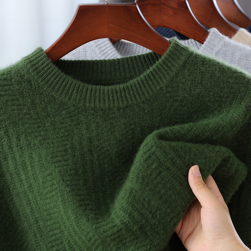Korean-Style Wool Sweater for Men, 100% Pure Wool, Casual Style, Round Neck, Thick Knit, High-End Cashmere Base Sweater Korean-Style Wool Sweater for Men, 100% Pure Wool, Casual Style, Round Neck, Thick Knit, High-End Cashmere Base Sweater