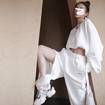 White split Korean version of loose sweater Sports Leisure set women fashion two-piece set 2021 new spring and autumn early autumn