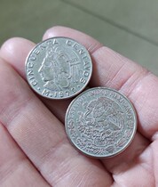 Old coins Mexico 50 cents Commemorative Coin Coin diameter about 25mm years random American collection