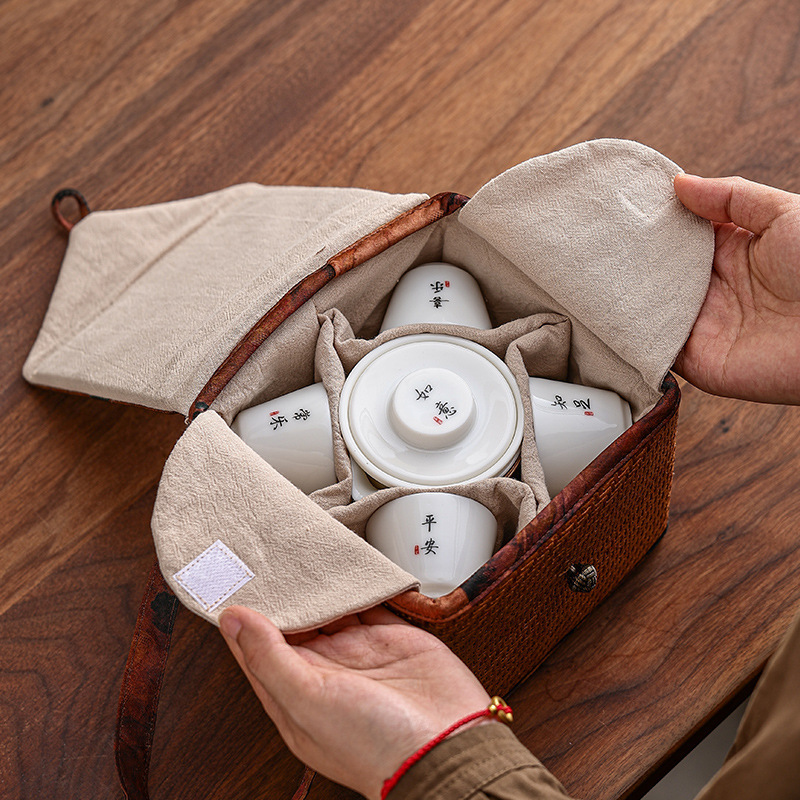 Rattan Woven Storage Box, One Pot and Four Cups Tea Set Bag, Light Luxury Retro Tea Set Bag, Tea Canister Gift Box, Handbag