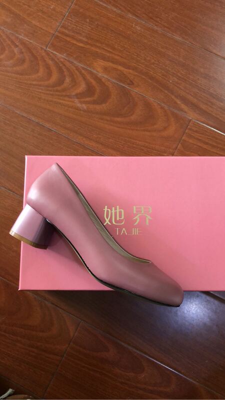 In Stock, Jixiang Airlines Pink Shoes, Chunky Heel, High Heel, Round Toe, Pink Leather Work Shoes, Very Soft and Comfortable
