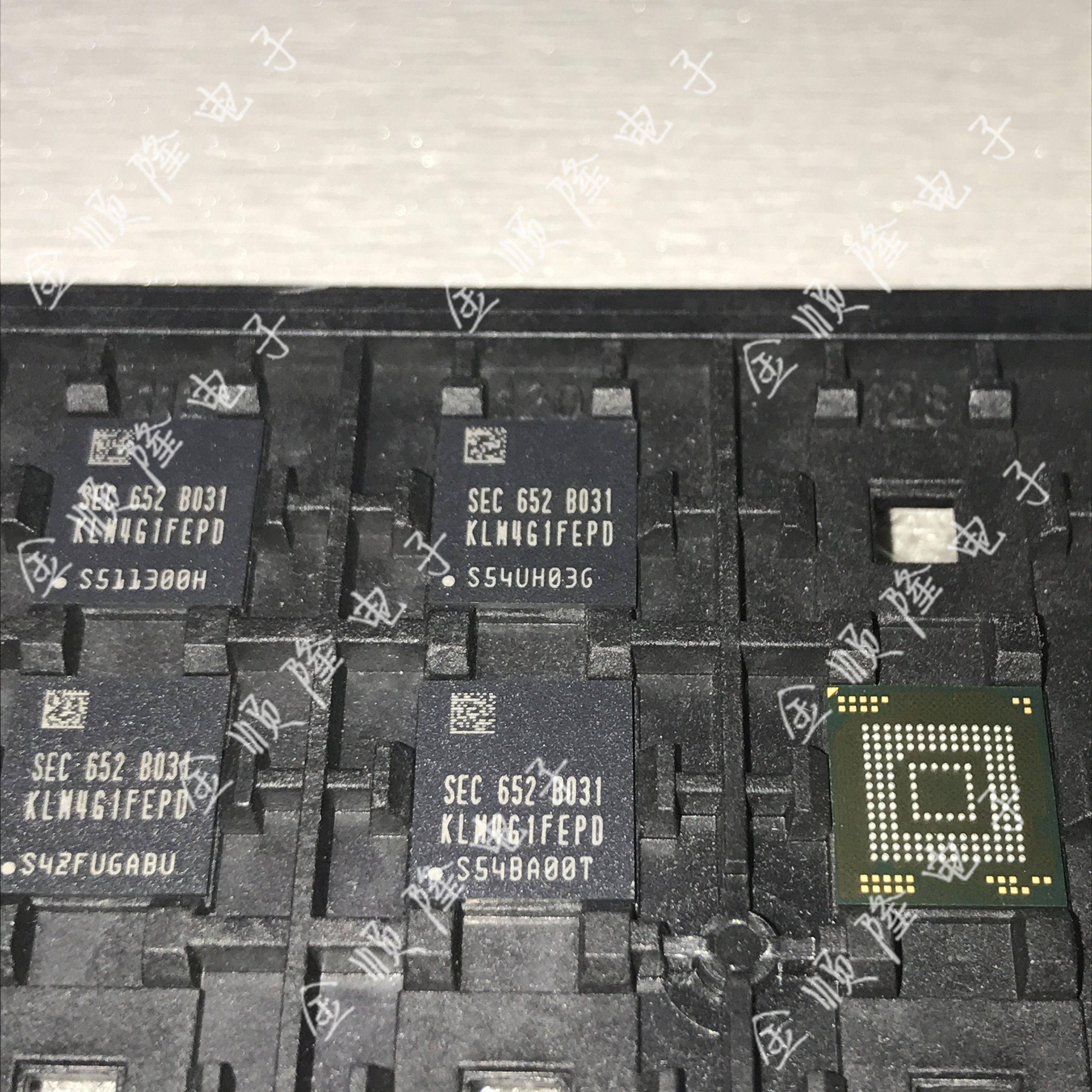 KLM4G1FEPD-B031 BGA only original eMMC font particle 4G one-stop package