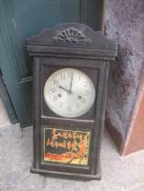 Can use high-end Cultural Revolution wooden wall clock old model thousands of willows in the spring breeze 33600000000 Shenzhou is complete Shun Yao