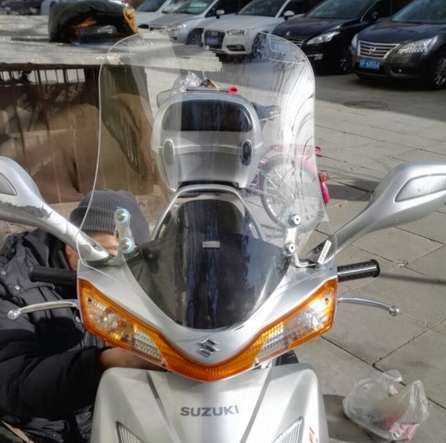 Mới hao jue suzuki muyue sao kính chắn gió tianlong sao kính chắn gió xe tay ga phía trước kính chắn gió xe gắn máy kính chắn gió tấm chắn xe máy