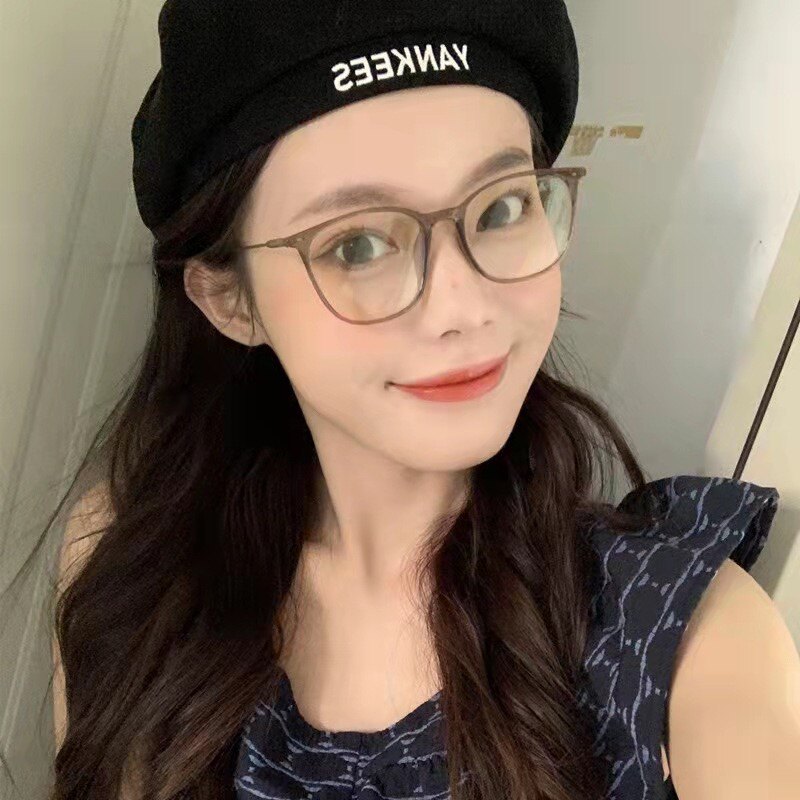 潘家园眼镜城小谢眼镜配镜中心的LOGO