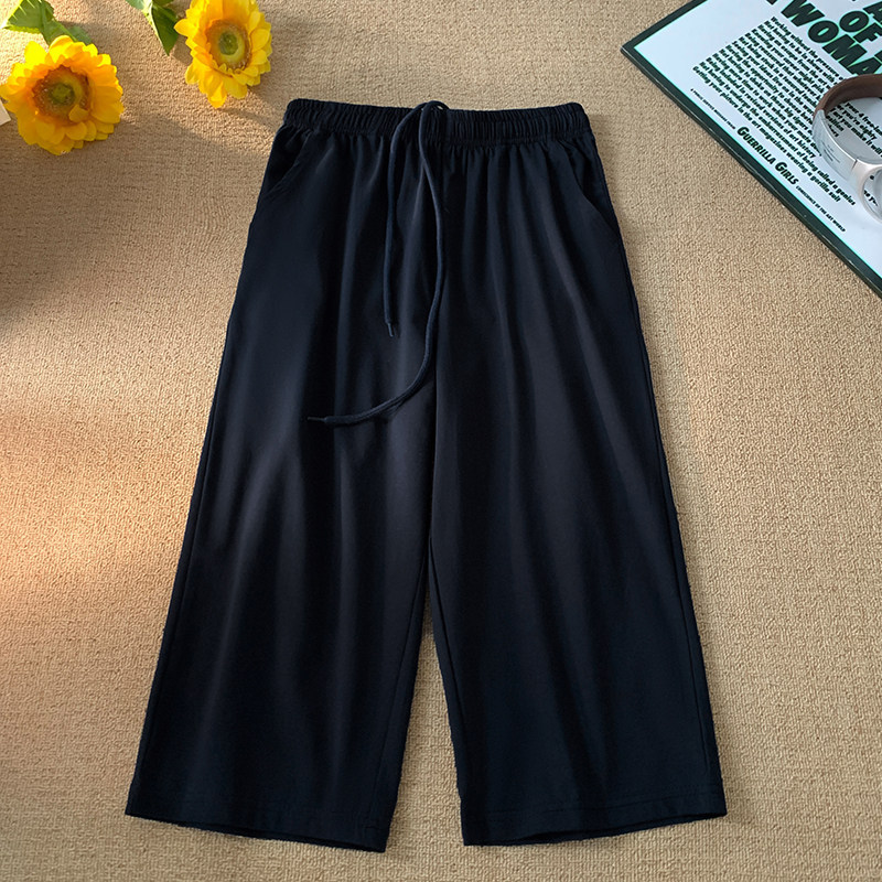 Navy Blue Sports Shorts for Men and Women, Summer Thin School Uniform Pants, Dark Blue, Suitable for Middle and High School Students, Seven-Point Length Shorts Navy Blue Sports Shorts for Men and Women, Summer Thin School Uniform Pants, Dark Blue, Suitable for Middle and High School Students, Seven-Point Length Shorts
