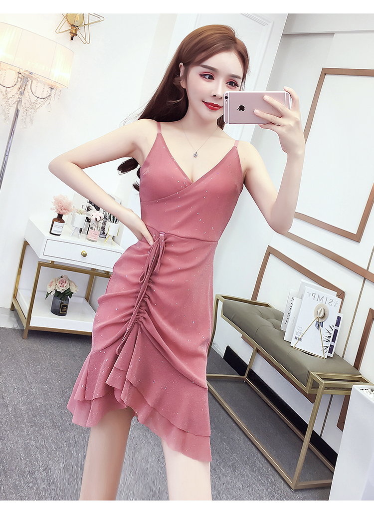 VK旗艦店 韓系交叉V領亮片網紗荷葉邊細肩帶無袖洋裝