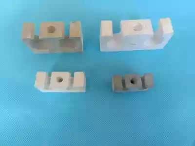 Furnace porcelain seat quartz tube porcelain seat quartz tube porcelain seat electric heating tube porcelain seat insulated porcelain seat