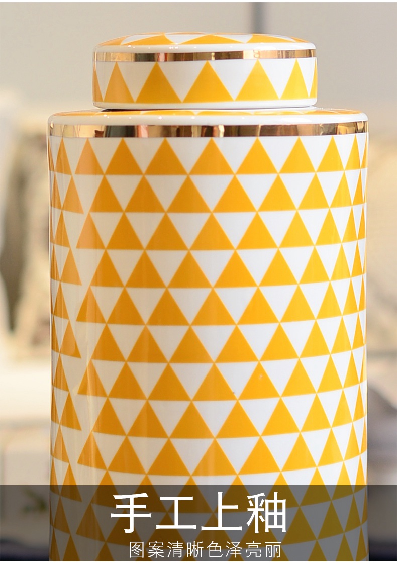 The modern new Chinese TV sitting room porch light much creative ceramic furnishing articles vase household adornment is placed between The example