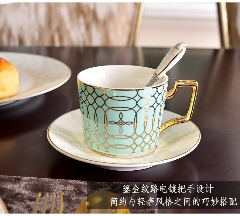 Contracted modern western - style food table between example ipads porcelain suit web celebrity ins restaurant cutlery knife and fork spoon dinner plate