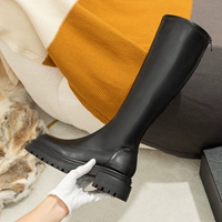 Черный рукав