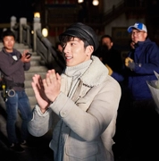 Jing Boran với cùng một đoạn lông một phần da nam triều ngắn châu Âu và Hoa Kỳ da lông mỏng da dày