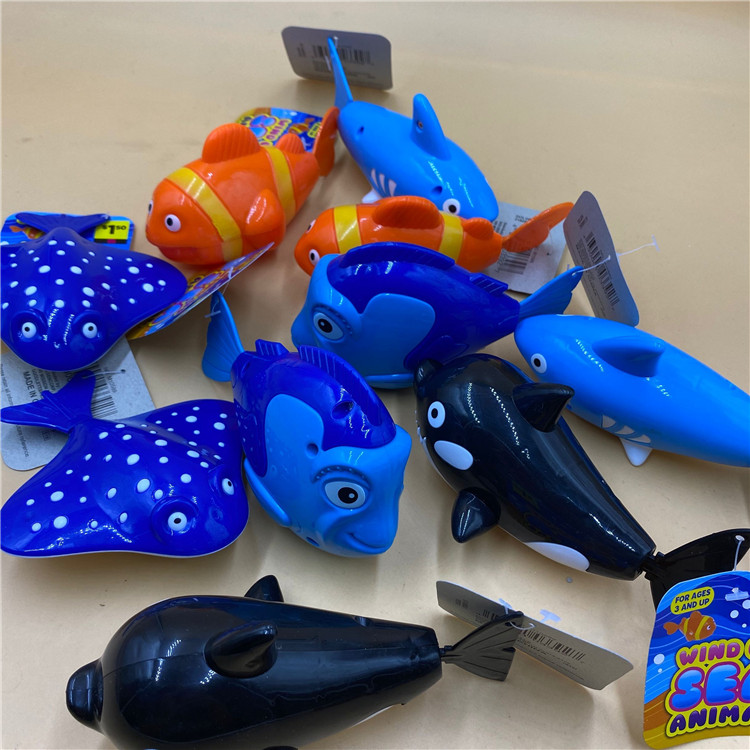 (Flush handling) Foreign trade tail monodrama Water Children Bathing Toy Small Fish Swimming Mainspring Paparazzi Doll