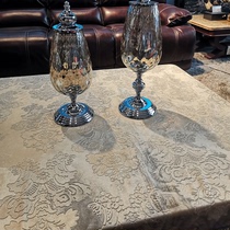 Exquisite tablecloth. Scan the QR code on the details page after purchase to make an appointment for pick up date in the store.