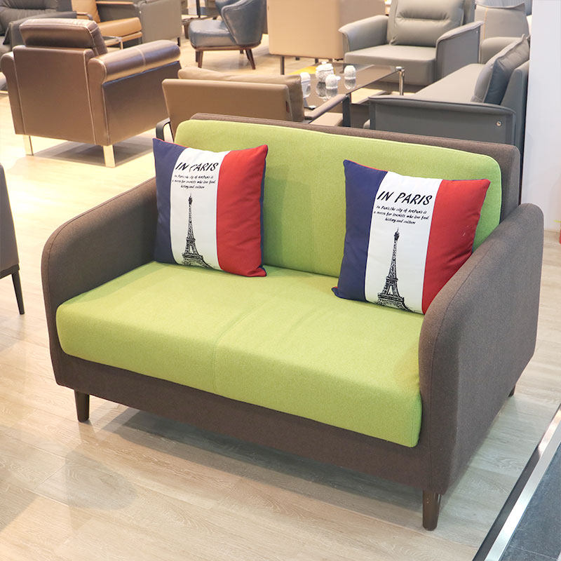 Woo in a casual sofa for a relaxing sofa