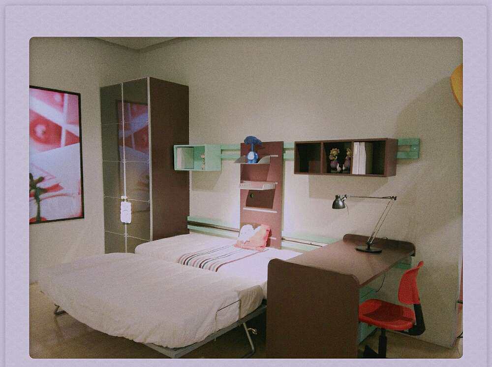 Model Oriel Kids Suite