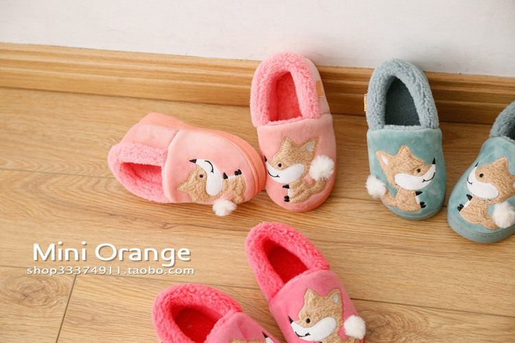 Pantoufles enfants en suède pour hiver - Ref 1009846 Image 5