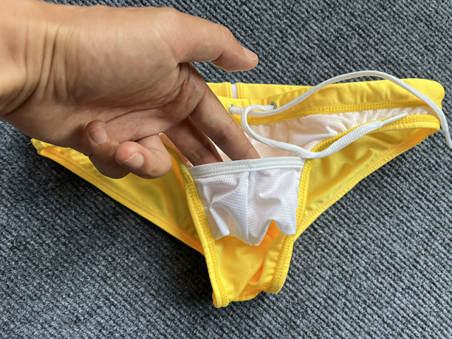 Lifting masculine print men's beach low-waist swimming trunks drainage line men's triangle swimming trunks