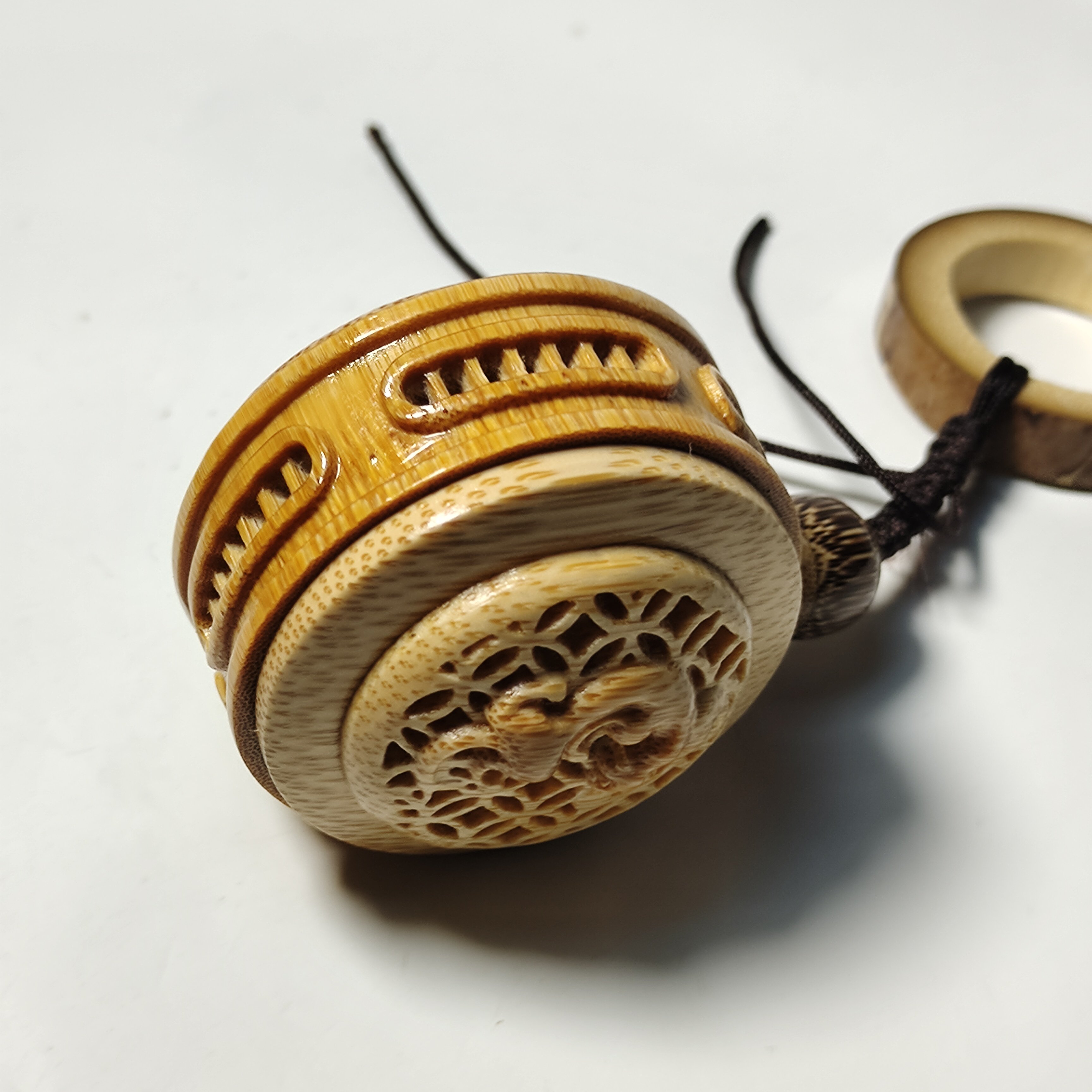 古董木雕笔筒：竹雕十八罗汉的魅力-竹雕/竹制品-淘宝好物网