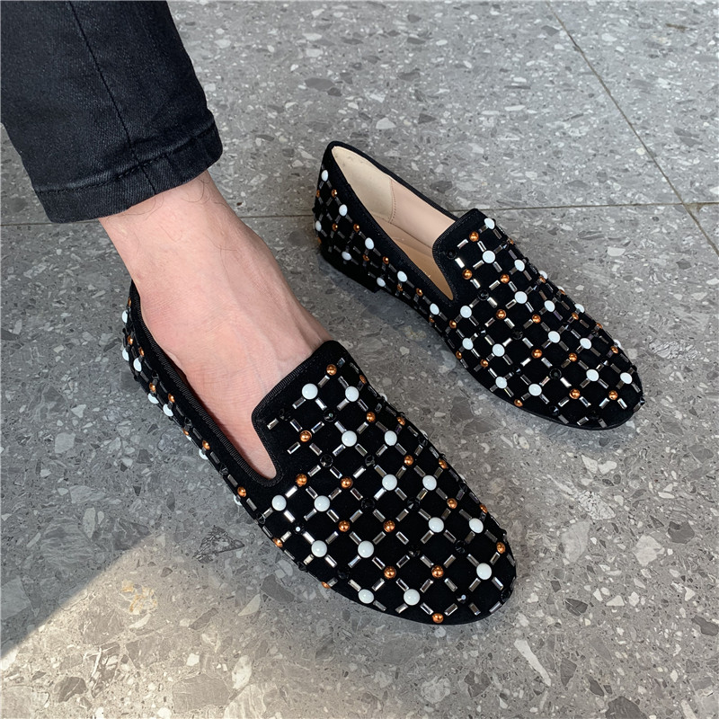 Internet celebrity men's shoes 2022 new Korean version of leather rhinestone peas shoes men's all-match personality slip-on loafers trendy