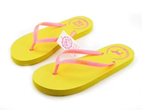 Щенка желтого порошка