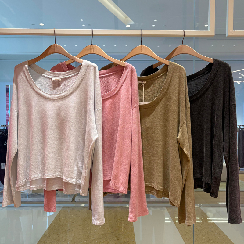 Long-Sleeved T-Shirt for Women, American Vintage Style, Loose and Thin for Summer, Unique Design Top for Autumn, Can Be Worn Alone Long-Sleeved T-Shirt for Women, American Vintage Style, Loose and Thin for Summer, Unique Design Top for Autumn, Can Be Worn Alone