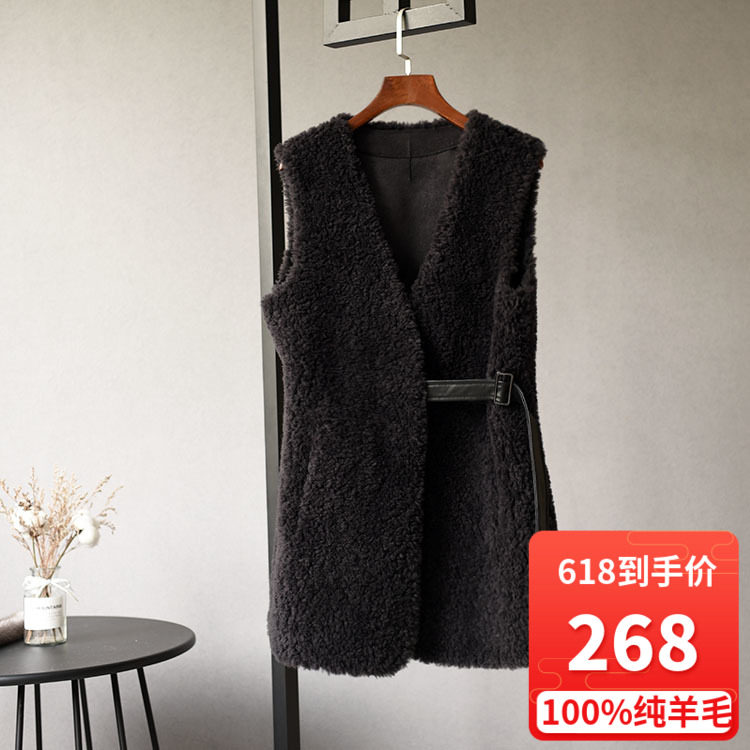 Autumn winter new body sleeveless autumn winter vest belt full wool sheep cut suede waistcoat fur integrated jacket V collar