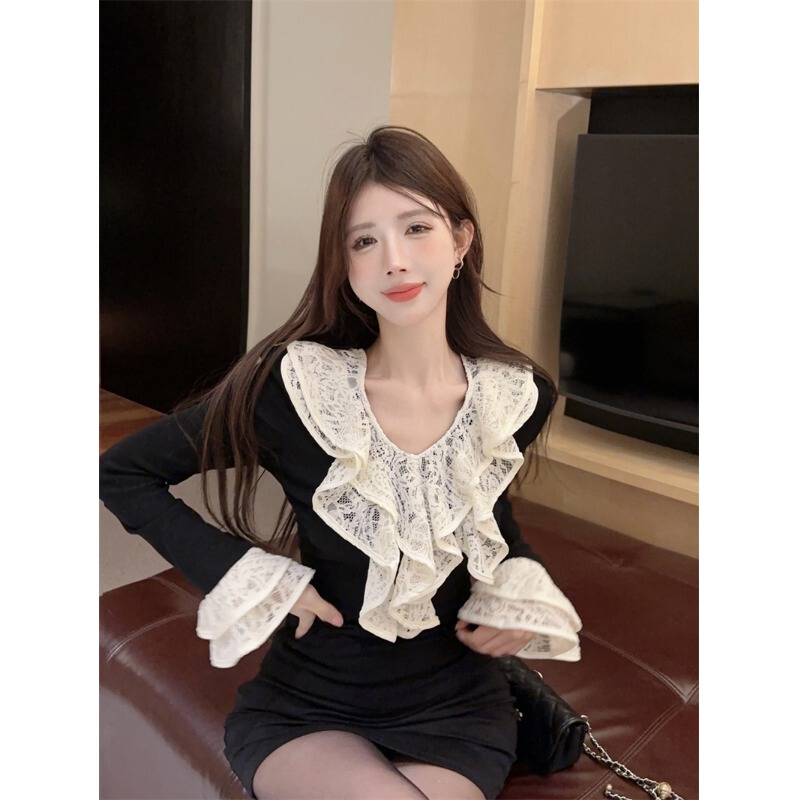Commuting Style V Neck Spliced Ruffled Long-Sleeved Lace Top for Women, Autum Style, Cut Out Slim Fit Top