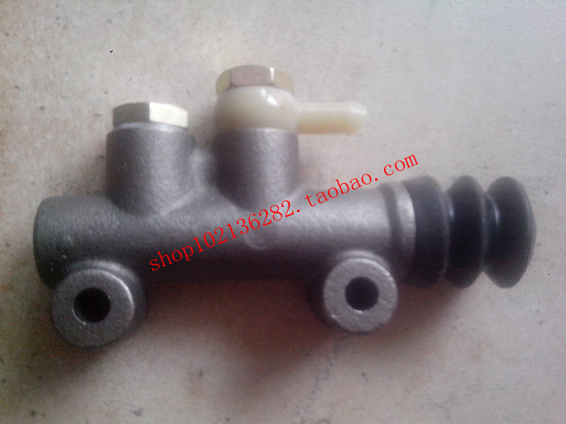 Fukuda Five Star Zong Shin Shin Tricycle Accessories Rear Axle Brake Pump Oil Kill Pump as well as various three rounds