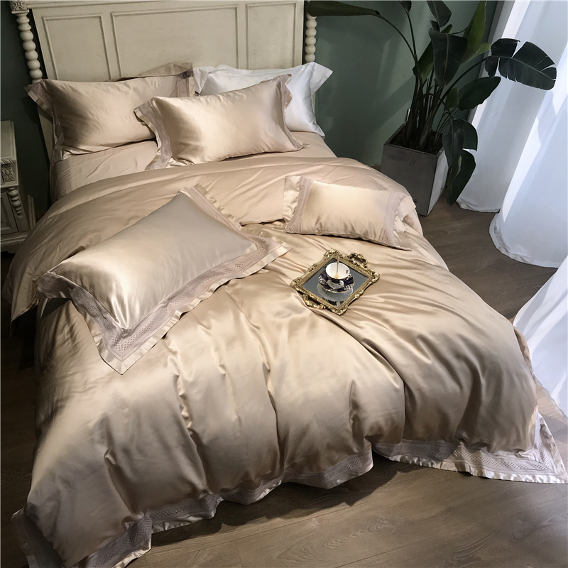 Minimalist pure colour genuine silk cotton four pieces of hollowed lace side quilt cover luxury silk sliding naked sleep 1 8m bedding
