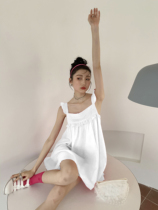 Girl dress female loose high waist lotus leaf agaric lace umbrella skirt sweet temperament lovely wearing suspender skirt