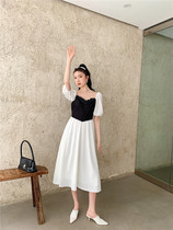 2021 summer new Joker bubble sleeve square collar dress female summer black and white stitching contrast medium and long skirt