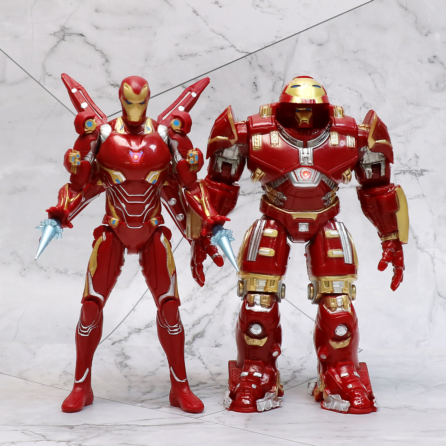 Iron Man Figure, Spider-Man Toy, New Day Hulkbuster Armor, Hulk Movable Cake Topper for Boys