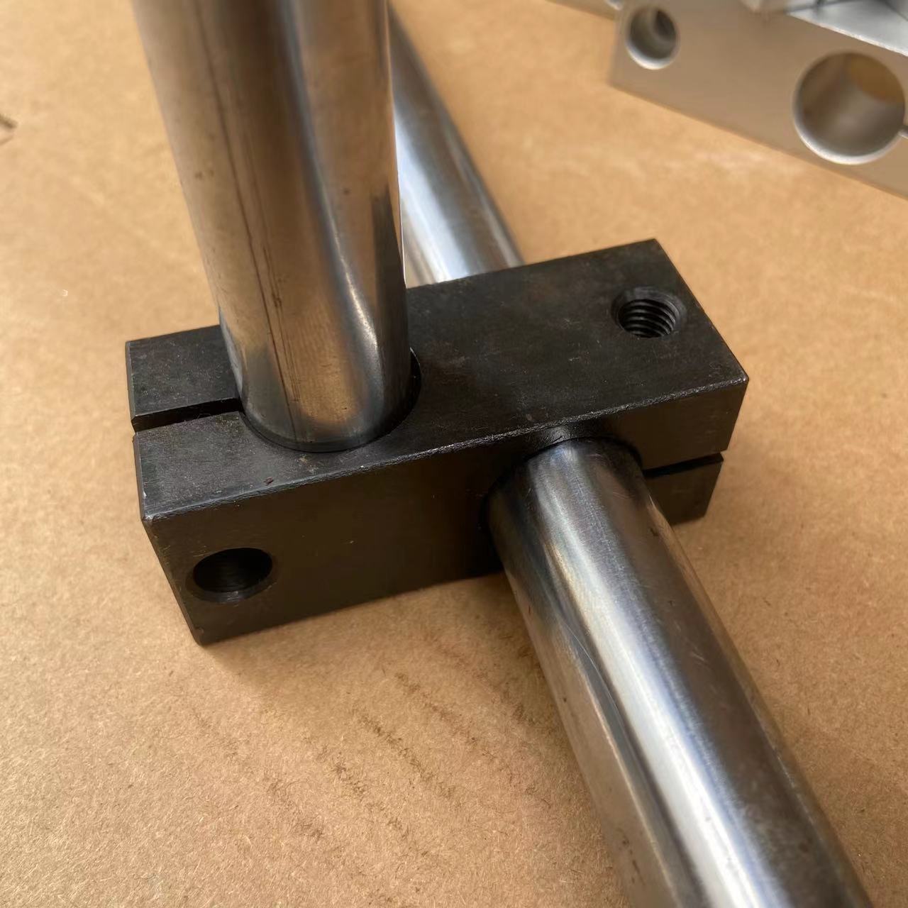 Woodworking right-angle column clip 90° clip laboratory cross clip black cross clip mixer fixed cross clip