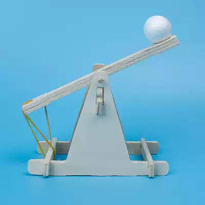 Wooden stone throwing frame technology small production small invention solid wood pitching material Carpenter ancient carpel physics class