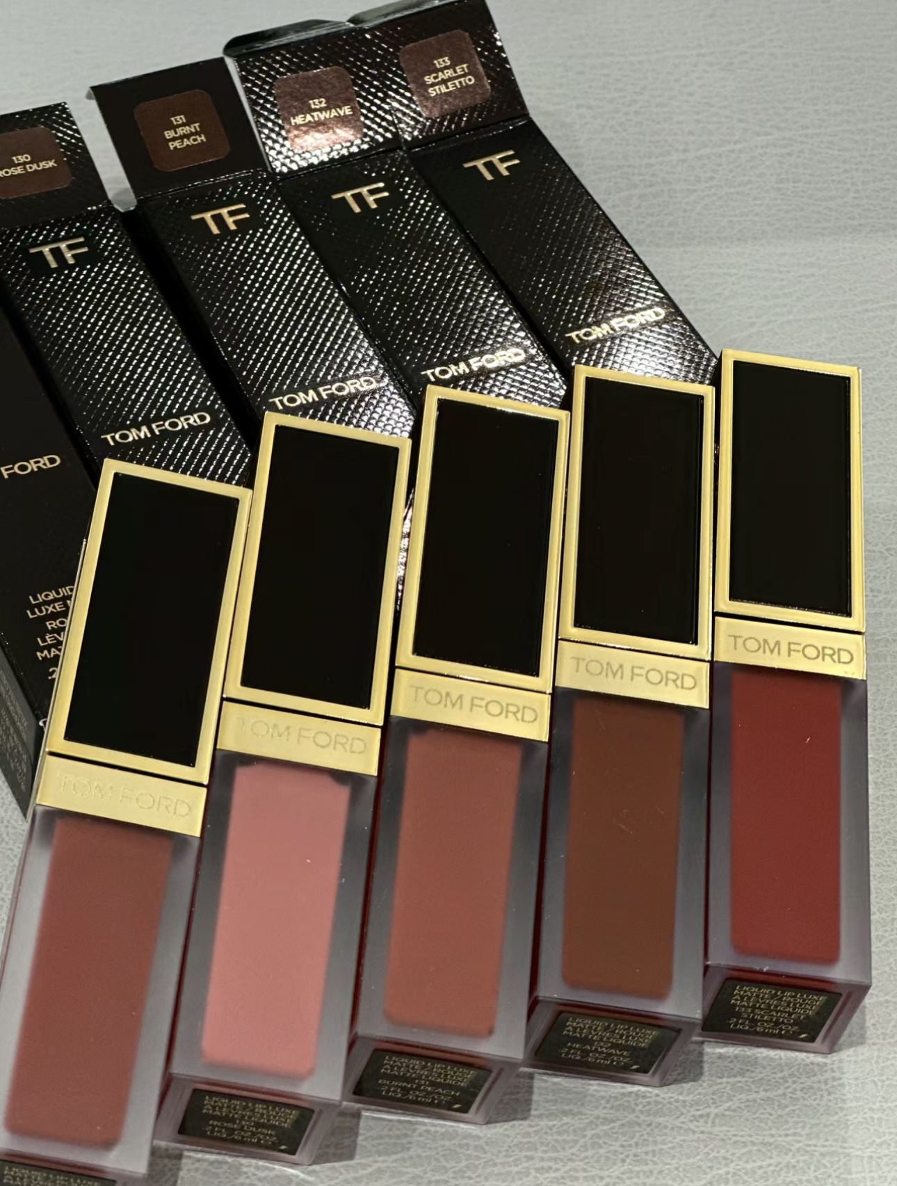 Spot TF TOM FORD2023 New products black gold soft fog matt lip glaze 131130100132133 -Taobao