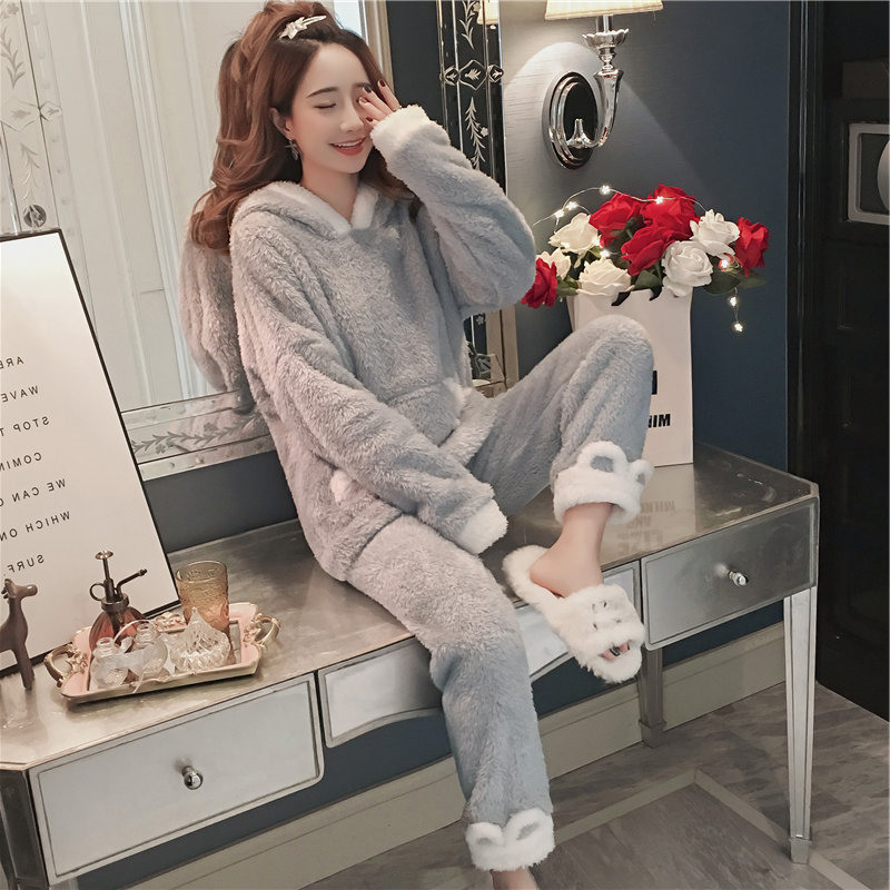 MAJE MANTAS Pajamas Women 2021 Winter Coral Fleece Fashion Foreign Style Thick Flannel Homewear Set