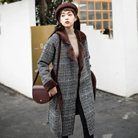 Áo khoác lông cừu kẻ sọc eo nữ 2018 thu đông mới phiên bản Hàn Quốc của áo khoác lửng gió retro hoang dã của Anh vest dạ nữ
