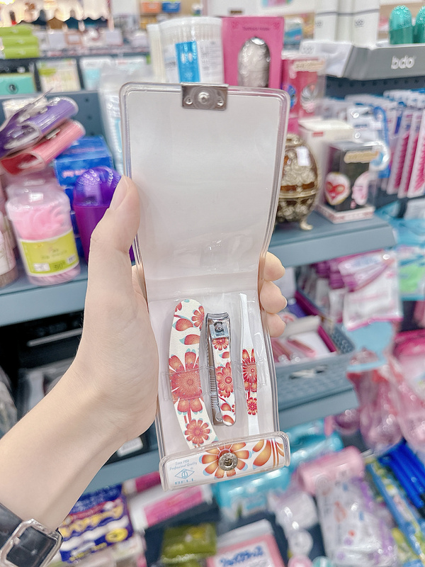 Special Price Clear Korean Imported Anti-Jumping Nail Clipper for Girls Cute Printed Electroplating Household Nail Clipper Nail Clipper Set