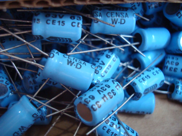 Original Spanish original box European CENSA 63V 33UF fever filter electrolytic capacitor