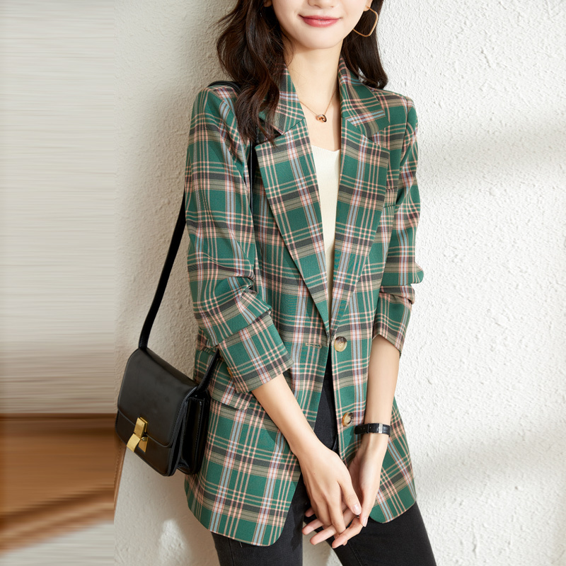 Plaid Blazer for Women 2025 New High-End Design Niche Fashion Elegant Slimming Top Suit for Spring and Autumn